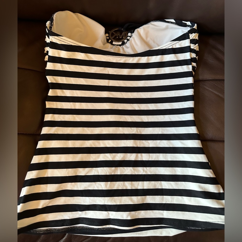 Michael Kors black and white strip tankini with padded built-in support. XS NWOT - Picture 4 of 6